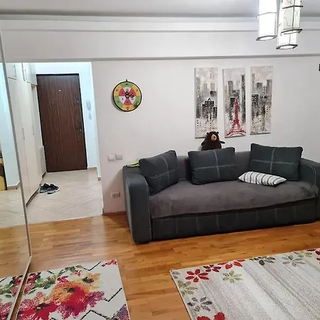 Apartament Near Marriot Бухарест